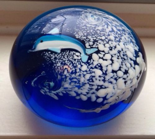 Handblown Glass Dolphin Paperweight-2.25&#034; T 3.5&#034; D. -Blues/Aqua- #PW 9-LOVELY BN