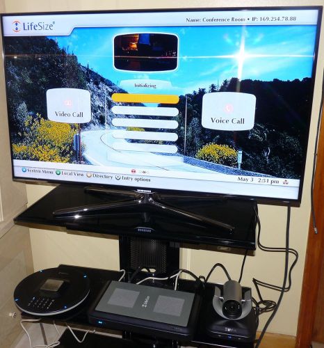 LifeSize Team 200 HD Video Conferencing w/Camera 200/Phone/Remote/Cables