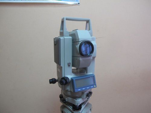 Sokkia set5f 5&#034; total station  for surveuing &amp; construction , dual display for sale