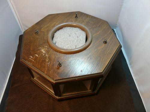 Small 8 sided revolving display case.
