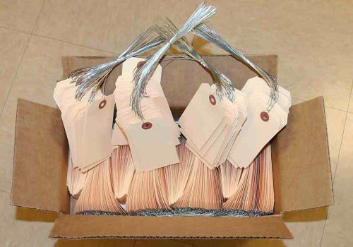 500 manilla shipping tags 4-3/8&#034; x 2-1/8&#034; strung with wire ties for 1 price