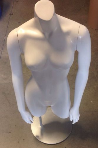 White Female Half Body Mannequin 41&#034; Tall By 16&#034; Wide Metal Base Magnetic Arms