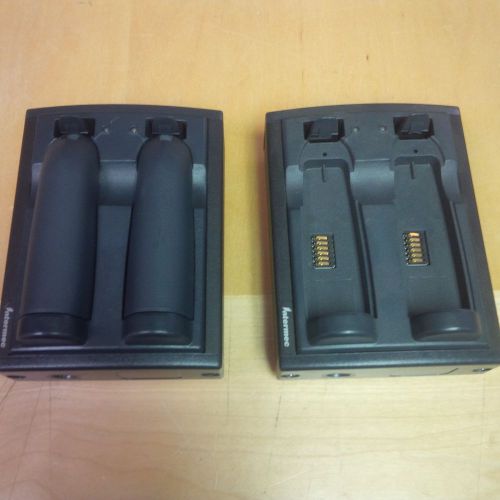INTERMEC IP3 - 852-062-001 - 2 BATTERY CHARGERS WITH 2 BATTERIES