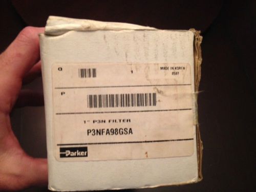 New Parker  P3NFA98GSA Compressed Air Filter  1&#034; NPT, 40 Micron, 300 SCFM