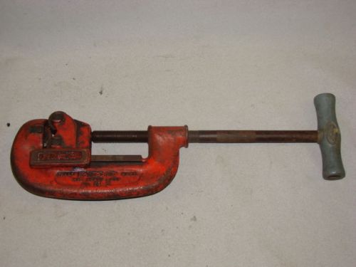 Vintage heavy duty professional grade ridgid no 2 pipe cutter 1/8&#034; - 2&#034; for sale