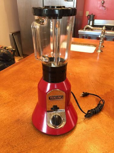 Red Viking Blender VBLG01 Very Good Preowned Working Condition