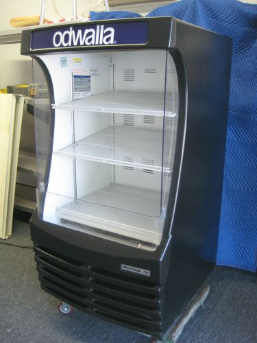 BevAir BZ13 - The Breeze Air Refrigerated Merchandiser (Grab &amp; GO)