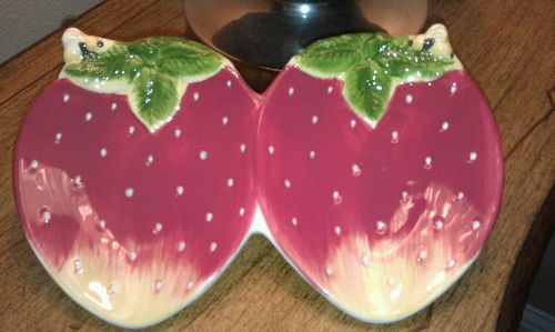 Honey Bee and Strawberry Serving Dish