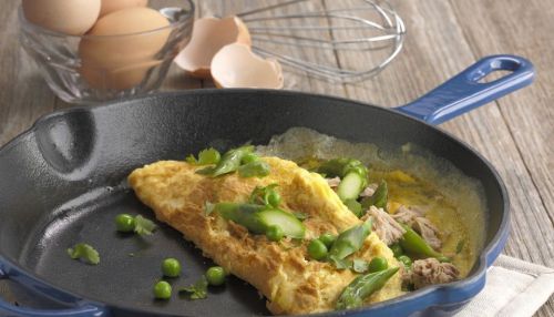 Asparagus, Pea and Tuna Omelette Recipe