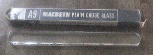 Macbeth Plain Gauge Glass A9 Orig Box