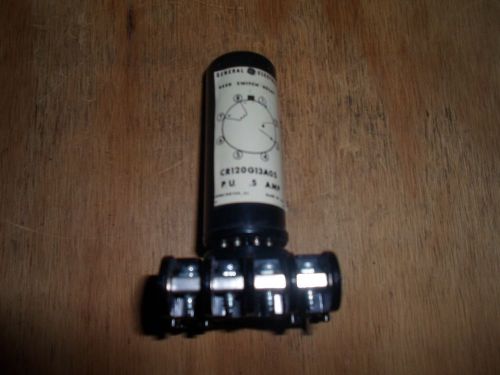 GE CR120G13A05 RELAY REED SWITCH RELAY .5 AMP AND BASE (NEW NO BOX)
