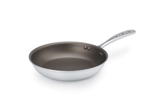 Vollrath 67007 7-Inch Non Stick Fry Pan
