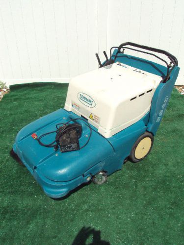 Tennant 3640 electric floor sweeper, scrubber, &#034; nice, clean !!! &#034; for sale