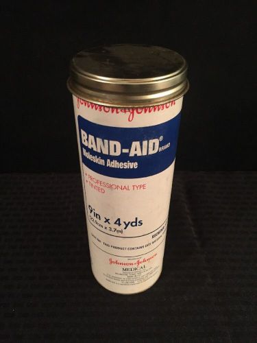 JOHNSON &amp; JOHNSON BAND-AID Moleskin Adhesive 9&#034;x4yds Tinted Professional 5147