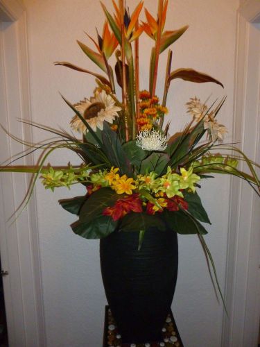 47&#034;x24&#034; Artificial floral arrangement