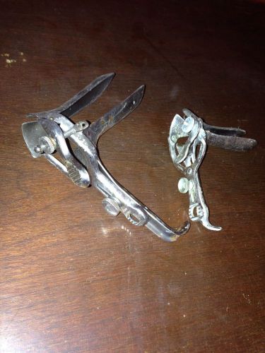 Speculum Large and Small