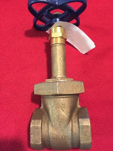 New nibco gate valve t-134 nl1m00c brass  1 1/2&#034; npt 150 swp, 300 cwp for sale