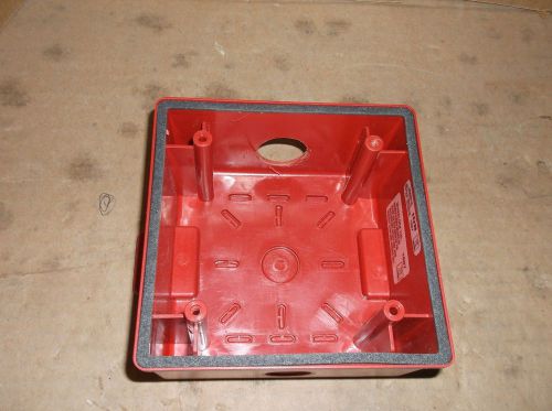 NEW WHEELOCK INC. INDOOR/OUTDOOR  BACK BOX  RED 10B-R 105046  (LOT OF 12)