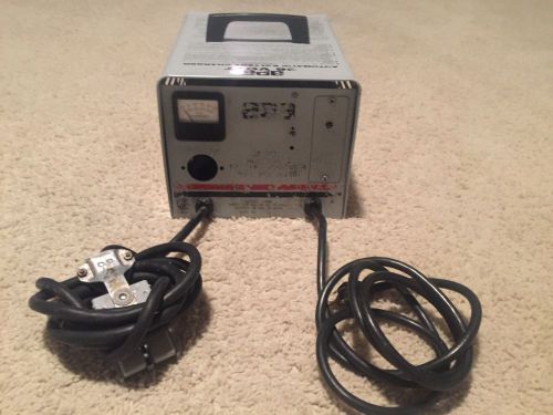 Lester APA Model 12050 36 Volt / 20 Amps Automatic Battery Charger P/N 395101