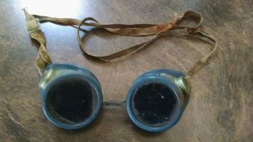 Antique OXWELD WELDING GOGGLES Glass Lens Made in USA