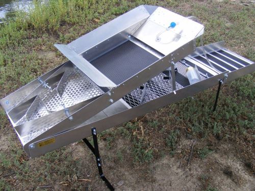 Gold buzzard high banker 14 inch-sluice- with tom tom / washer hose for sale