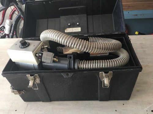 Bond Carpet Air Carver With Vacuum Cleaner With New Blade, Retails Over 1000$