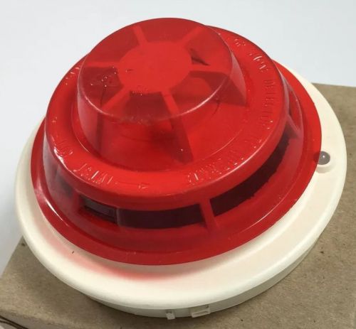 Siemens fire alarm system fp-11 smoke detector head *used* w/dust cover for sale