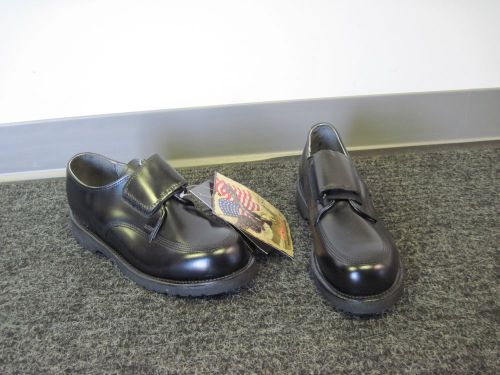 834-6051 Leather Velcro Oxford - Size 7.5D