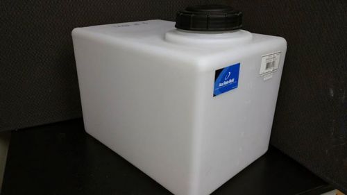 Ace Roto-Mold SP00016WFN SP MM Rectangle 14 Gal White Flat Bottom Plastic Tank
