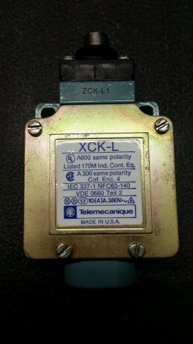 NEW!Telemecanique limit switch XCK-L