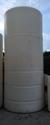 1900 Gallon Plastic Vertical Liquid Water Storage Tank