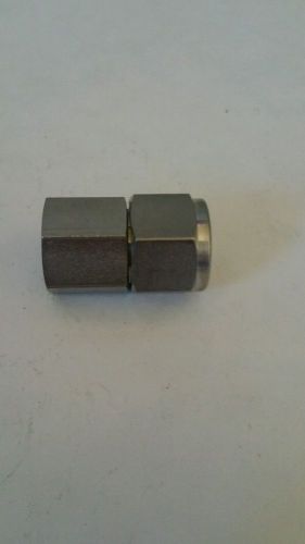 Swagelok SS-810-7-4,Female Connector,1/2&#034;Tube OD x 1/4&#034; FNPT,Free Shipping