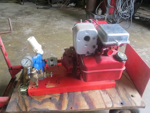 BRIGGS &amp; STRATTON 5 HP GEAR REDUCTION MOTOR W/WATER PUMP (USED)