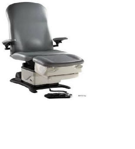 Midmark 647-003 Podiatry Chair With Rotation New With New Blueberry Top
