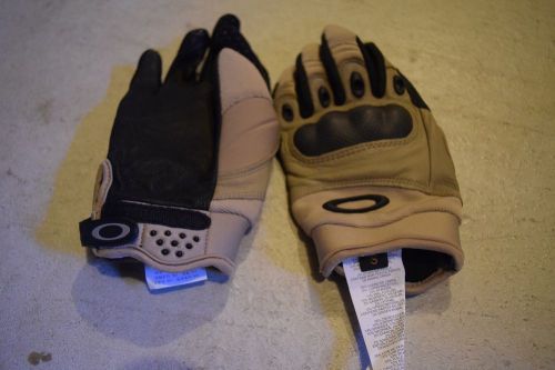 Oakley Combat/Tactical Gloves with Knuckle Guard