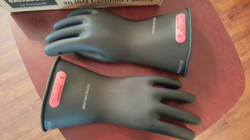 Salisbury E011B/9 Lineman Gloves, Black, Size 9, Class 0, Type 1  USA (87C) D120
