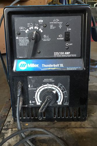 Miller Thunderbolt AC/DC Stick Arc Welder 225/150