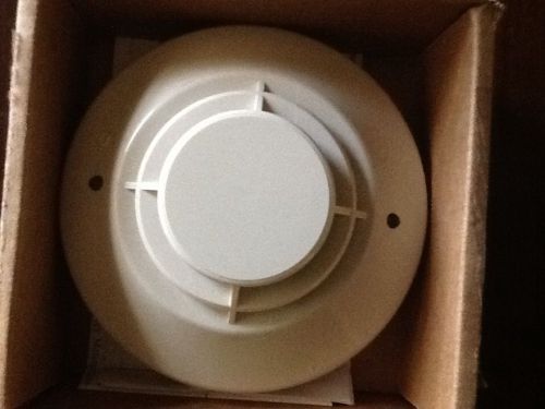 Honeywell Notifier FSP-851 432288 Addressable Smoke Detector - LOT OF (4)