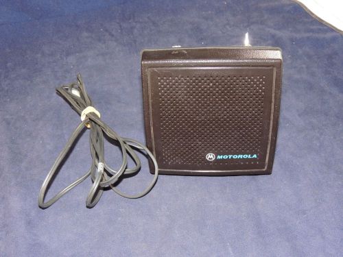 Motorola External Speaker Model No. HSN6001B w/ Connection Cord &amp; Switch