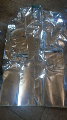 Nwot national safety heat resistant standard aluminized coat  2x 50&#034; for sale
