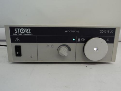 Karl Storz Xenon Nova Endoskope Light Source    201315 20    20131520    (S1C)