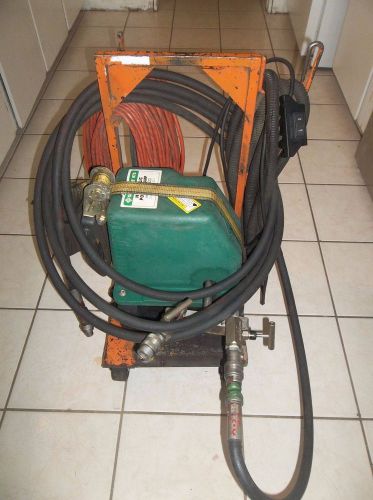 GREENLEE 975 Electric Hydraulic Power Pump Cart Mounted  w/ Hose Fittings Switch