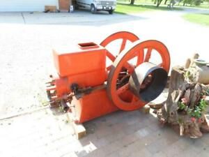 Large Antique Economy 7 HP Hit &amp; Miss Gas Engine