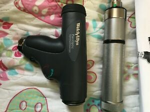 Welch Allyn 11820 Panoptic  Ophthalmoscope  - works great, nearly new