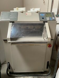 Challenge Titan 200 Programmable Paper Cutter - MBM Triumph Polar Baumcut