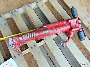 Chicago Pneumatic Air Pavement Breaker Demolition Jack Hammer 86lb Heavy Duty