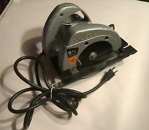 5-1/2” Skilsaw Compact Circular Saw Model 533 Works!