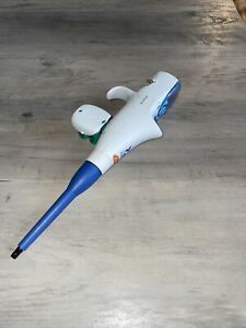 BioHit eLine Thermo  pipette pipet  electronic e300  30-300 ul digital