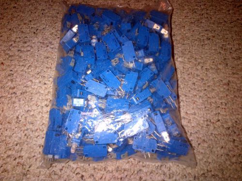 (200) 16A-125 or 250VAC micro switches 14786 05-1 Alcoswitch