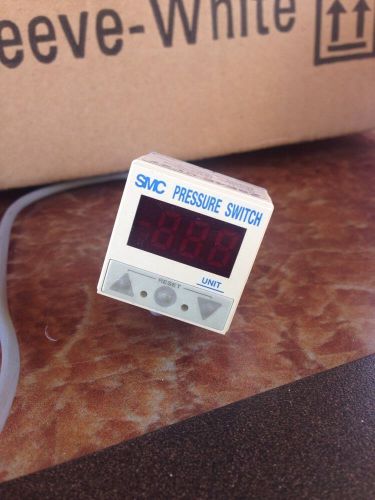 SMC ZSE4E-01-27 Pressure Switch